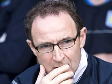 Manajer Aston Villa, Martin O'Neill sesaat sebelum kick-off laga antara Fulham versus Villa di Craven Cottage, London, 9 Mei 2009. AFP PHOTO/Chris Ratcliffe