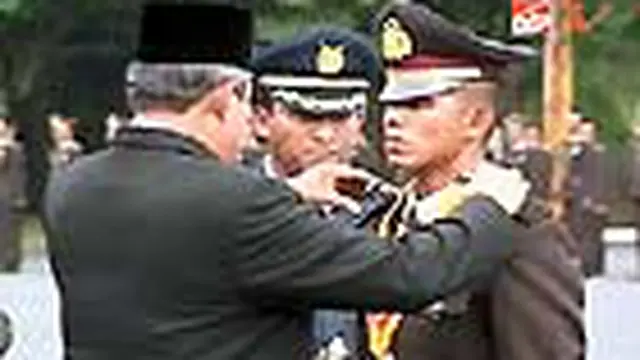 Presiden Lantik 465 Perwira Remaja Polri