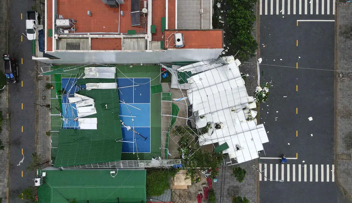 Topan Bualoi merupakan topan ke-10 yang melanda Vietnam pada tahun ini. (Thai An/AFP)