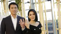 Syahrini dan Reino Barack (Kapanlagi.com/ Agus Apriyanto)