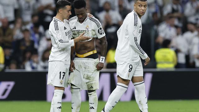 Selebrasi pemain Real Madrid saat melawan Real Sociedad di semifinal kedua Copa del Rey