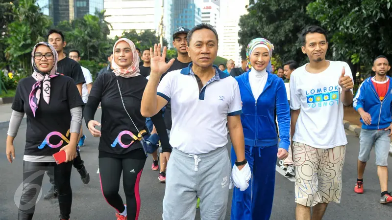 20160403-Zulkifli Hasan Jalan Santai Bareng Melek Indonesia dan 18 komunitas