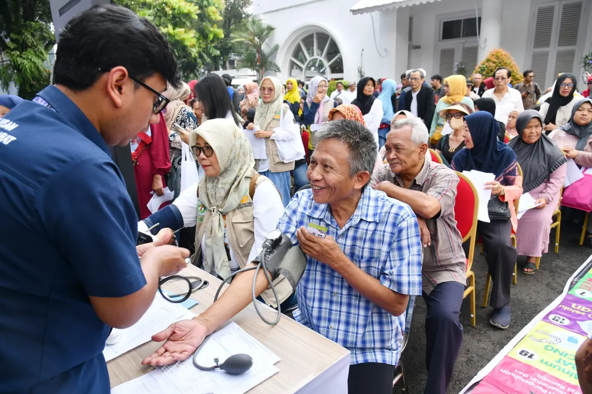 Pemeriksaan kesehatan, jabar