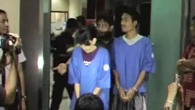 Polisi Geledah Rumah Wartawati