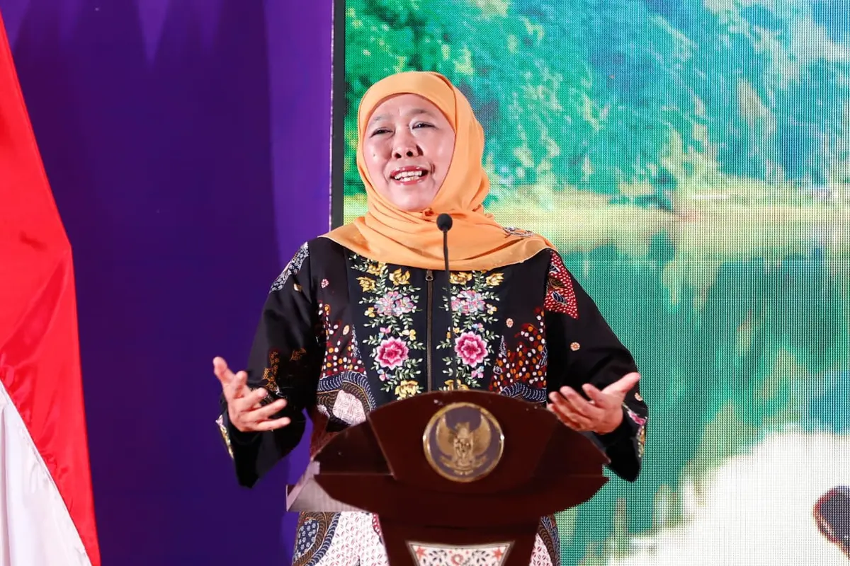 Gubernur Jatim Khofifah Indar Parawansa. (Dian Kurniawan/Liputan6.com)