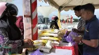 Pemprov Sulbar melaksanakan pasar murah di Mamuju (Foto: Liputan6.com/Istimewa)