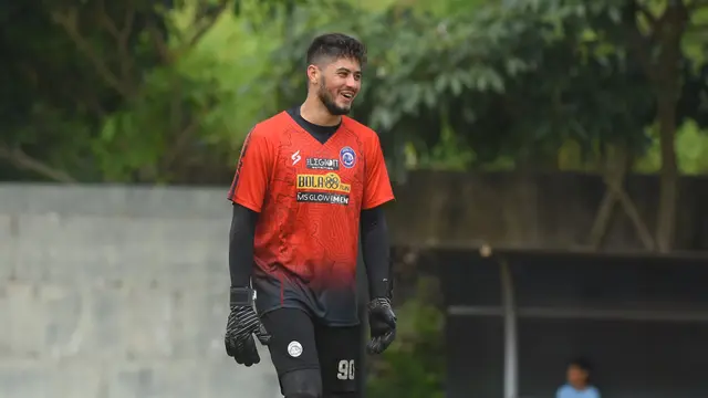 Adilson Maringa