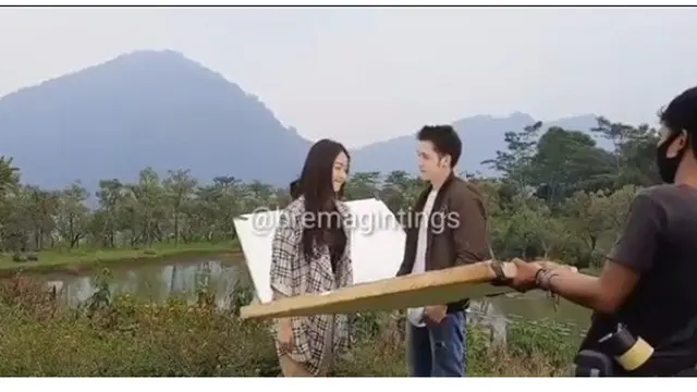 Bikin Baper, Ini 7 Potret Natasha Wilona dan Stefan William di Sinetron Anak Band