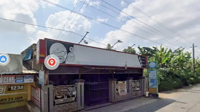 Warung Makan Umaeh Dhewek (Google Street View 2024)