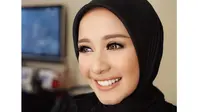 Berhijab, Laudya Chyntia Bella Tak Mau Bahas Asmara