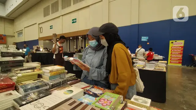 Berburu Buku di Bazar Buku Terbesar