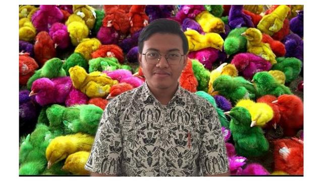 Minta Editkan Background Warna Warni, 6 Hasilnya Bikin Senyum Tipis