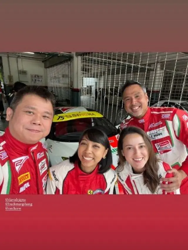 6 Potret Julie Estelle Jajal Balap Mobil di Sirkuit Sepang, Penuh Semangat
