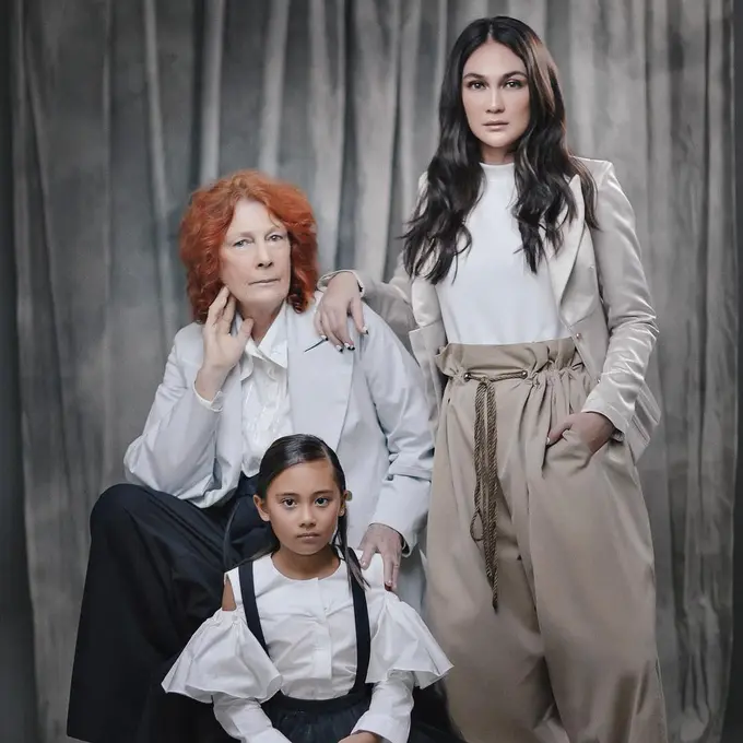 Ibu Luna Maya Ulang Tahun, Ini 6 Potret Kebersamaan Mereka