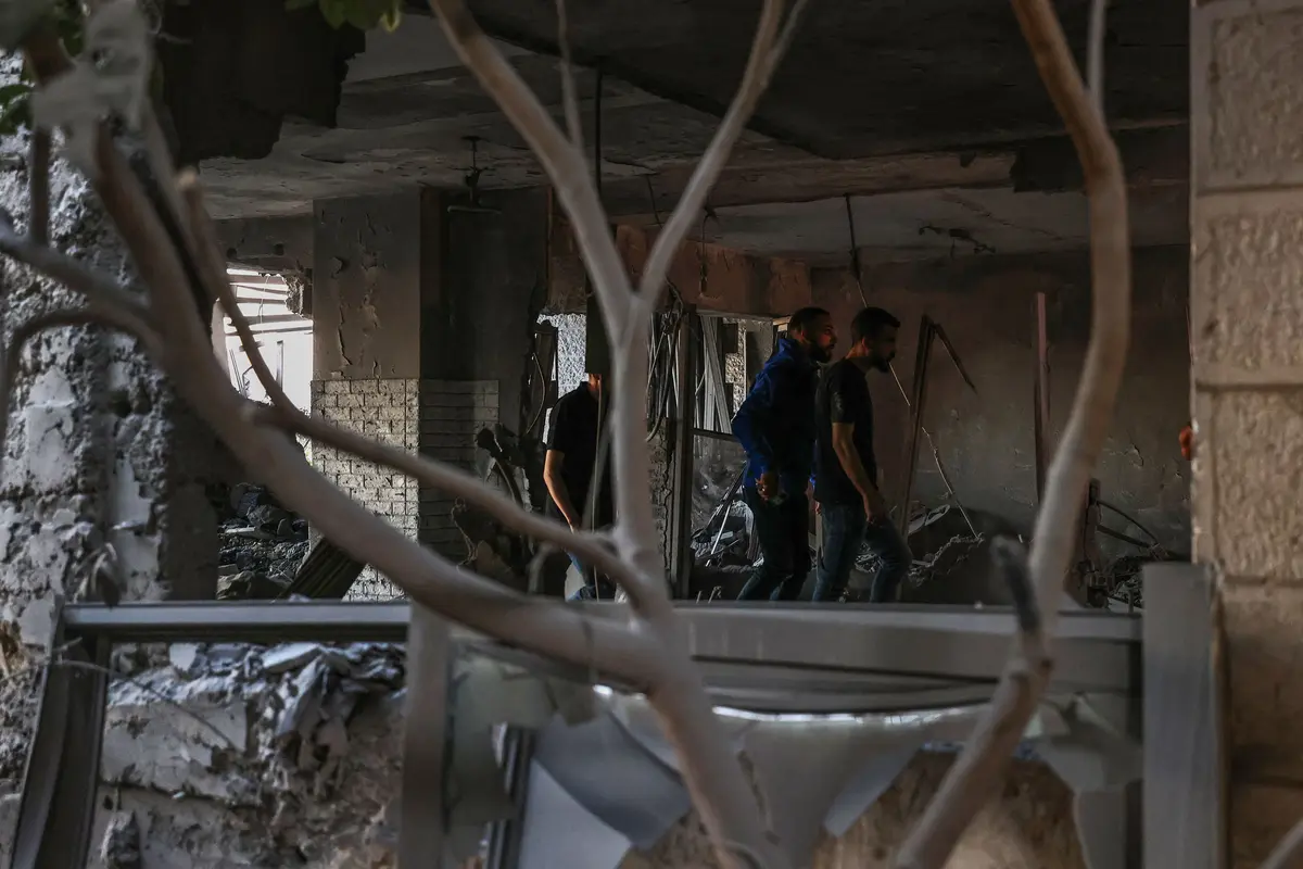 Israel Hancurkan Rumah Dua Tahanan Palestina di Tepi Barat