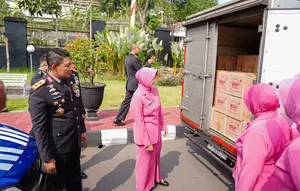 Dari 1,2 Ton Abon hingga 11.000 Selimut, Bantuan Jateng untuk NTT