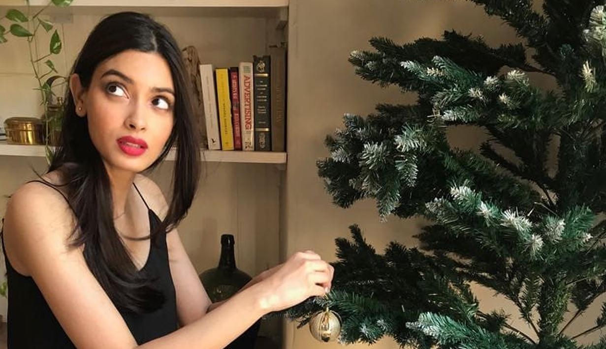 8 Artis  Bollywood  yang Punya Rambut  Indah Menawan News 