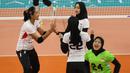 <p>Selebrasi pemain Timnas voli putri Indonesia, Maradanti Namira (kiri) dkk setelah mencetak angka saat menghadapi Kazakhstan pada laga Grup B AVC Challenge Cup 2024 di Rizal Memorial Coliseum, Manila, Filipina, Sabtu (25/5/2024). Indonesia kalah 0-3 (17-25, 13-25, 22-25). (Asian Volleyball Confederation)</p>