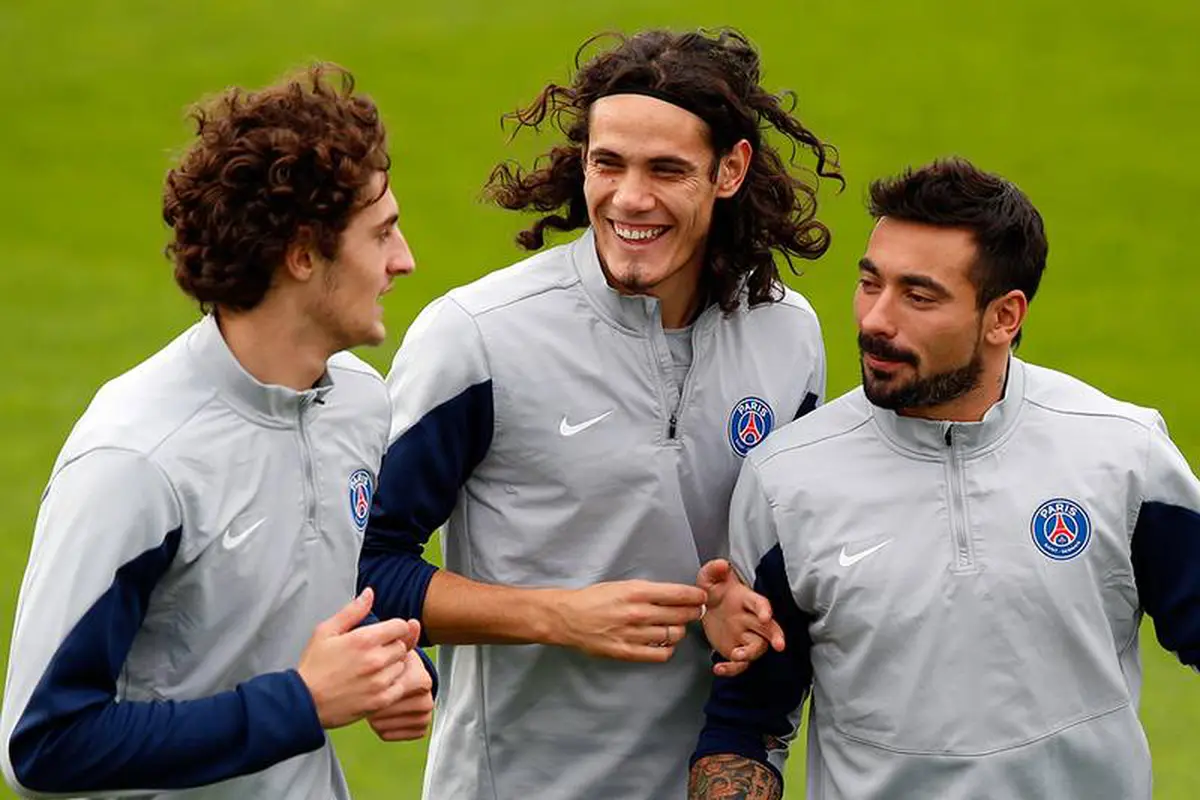 Ezequiel Lavezzi dan Adrien Rabiot