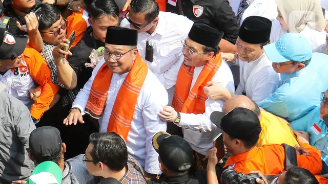 Bersama Koalisi Jakarta Baru untuk Jakarta Maju, Ridwan Kamil-Suswono Datangi Kantor KPU Jakarta