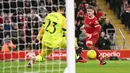 Liverpool menang telak 5-1 saat menjamu West Ham United. Hasil ini membawa The Reds lolos ke partai semifinal. (Oli SCARFF/AFP)