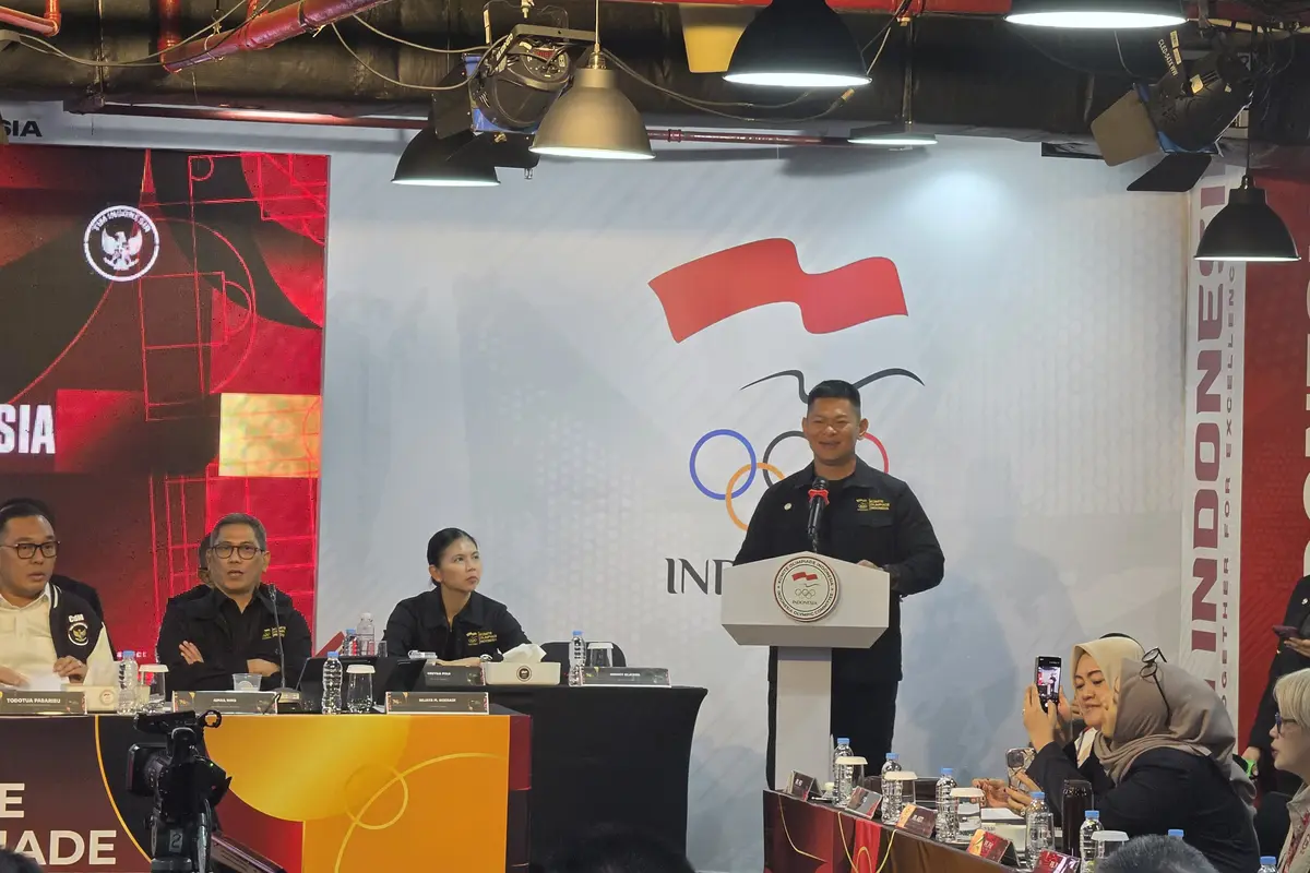 Ketua KOI Raja Sapta Oktohari dalam Rapat Anggota Luar Biasa (RALB) NOC Indonesia