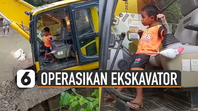 Beredar video bocah berusia 5 tahun operasikan ekskavator. Bocah ini membantu warga untuk membersihkan sungai dari kotoran.