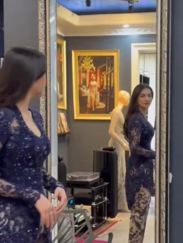 Raline Shah Fitting Baju Kebaya