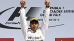 Pembalap Formula Satu dari tim Mercedes, Lewis Hamilton, tampil tercepat di GP Inggris, (6/7/2014). (REUTERS/Francois Lenoir)
