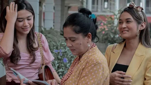 Segera Tayang, Ini 6 Potret Pemain Cinta Fitri Reborn di Balik Layar