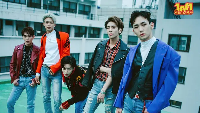 [Bintang] Walaupun Jonghyun Telah Tiada, SHINee Tetap Menggelar Konser