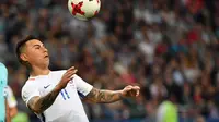 Chile menantang Jerman di final Piala Konfederasi 2017. Striker Chile Eduardo Vargas bertekad untuk mencetak gol ke gawang Jerman. (AFP / Yuri CORTEZ)