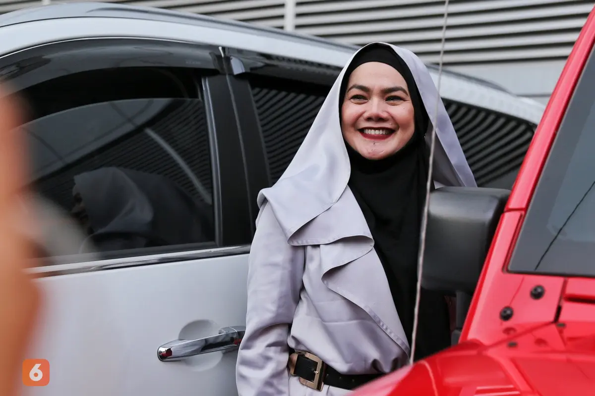 4 Kisah Perjuangan Sarita Abdul Mukti Setelah Bercerai, Sampai Jual Rumah