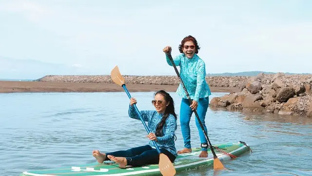 Krisdayanti dan Susi Pudjiastuti (Instagram/krisdayantilemos)