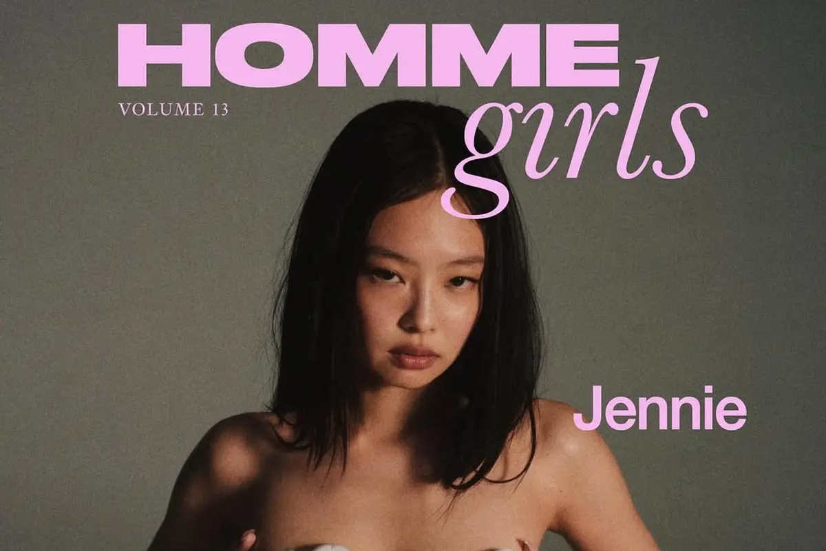 Gaya Fearless Penuh Pesona Jennie BLACKPINK Tampil Braless di Pemotretan Majalah Terbaru