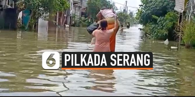 VIDEO: Warga Serang Antusias Mencoblos Ditengah Banjir