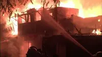 Kebakaran di Kampung Jawa Jakbar Hanguskan 18 Rumah