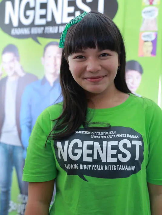 Film teranyarnya, gadis kelahiran Bontang, 14 tahun silam ini, film komedi Ngenest. Di film ini, Amel dituntut tampil tomboy dan gemar men-bully orang lain yang sangat jauh dari kepribadian aslinya. (Galih W Satria/Bintang.com)