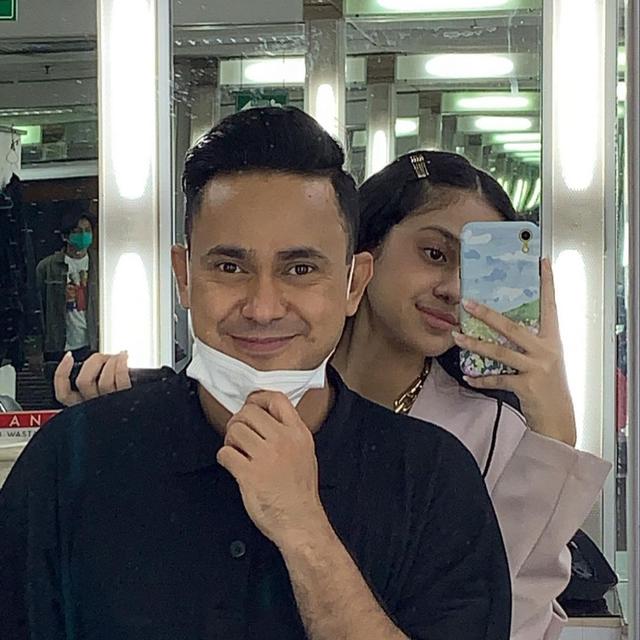 6 Potret Kebersamaan Ramzi dan Sang Putri Asila Maisa, Bak Sahabat