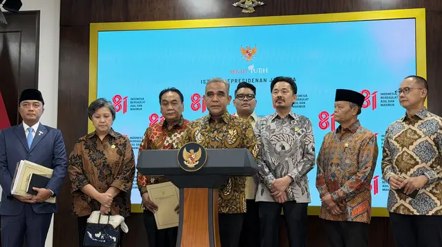 Pimpinan MPR Serahkan Konsep Pokok-Pokok Haluan Negara ke Prabowo