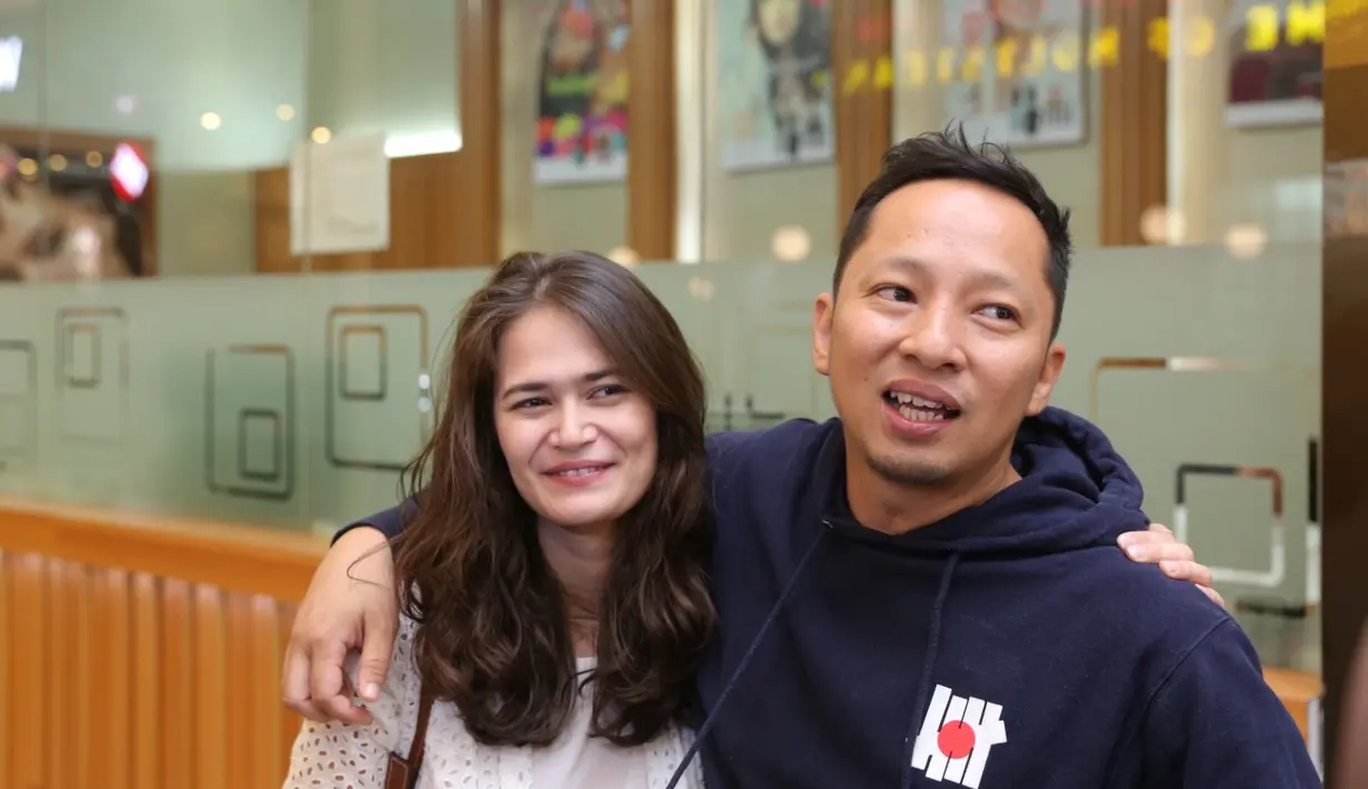 Ringgo Agus Rahman dan Sabai Morscheck