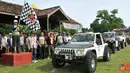 Citizen6, Lampung: Sebanyak 40 Off Roader Lampung dan Jakarta ikut serta dalam acara Tulangbawang barat Off Road ke-2, dalam rangka HUT ke-2 Kabupaten Tulangbawang barat, Sabtu (22/4). (Pengirim: Jerry Hasan)