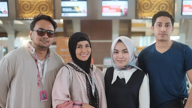 Bebi Romeo dan Meisya Siregar