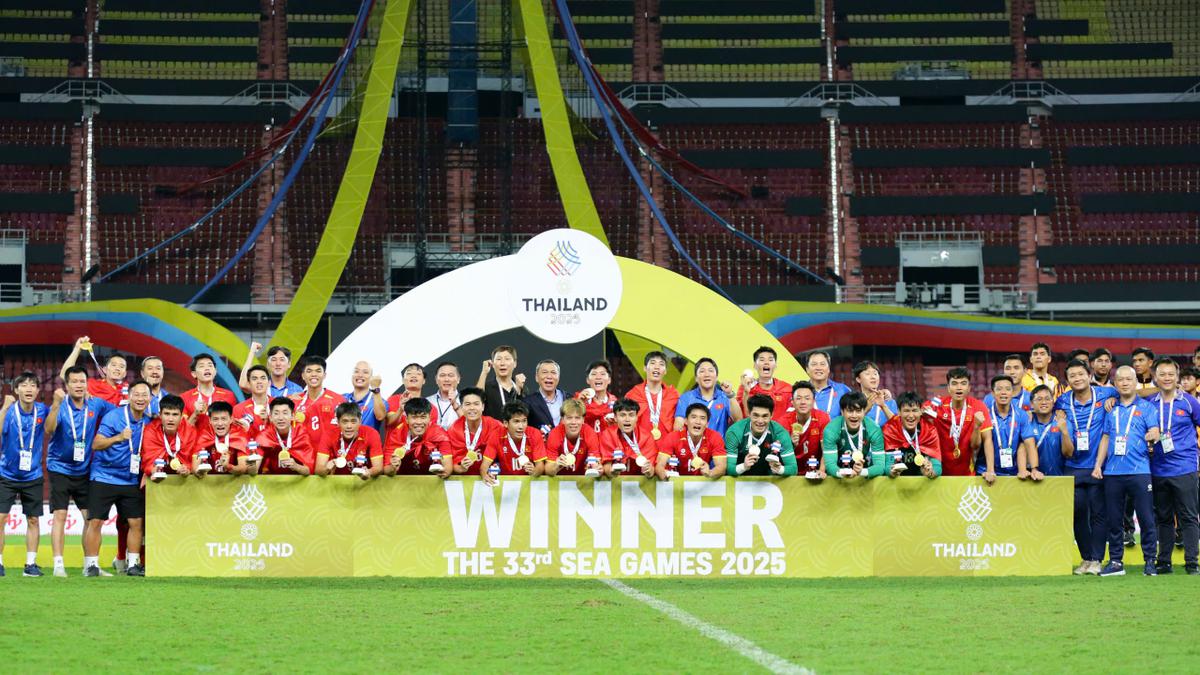 Timnas Vietnam Kukuhkan Dominasi Total hingga Jadi Raja ASEAN di 2025: Emas SEA Games Lengkapi Prestasi!