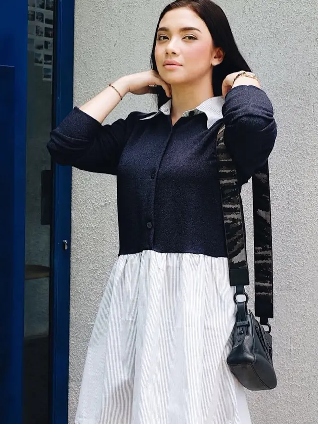 [Bintang] Angela Gilsha