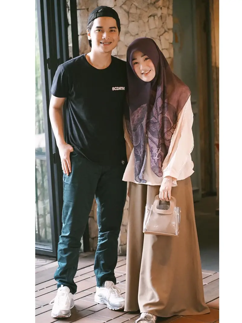 Alvin Faiz dan Larissa Chou. (Foto: Instagram @alvin_411)