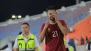 Penyerang muda Timnas Indonesia U-22, Jens Raven tak mampu menahan tangis ketika peluit panjang dibunyikan di Stadion 700th Anniversary, Chiang Mai, Jumat (12/12/2025) malam WIB.