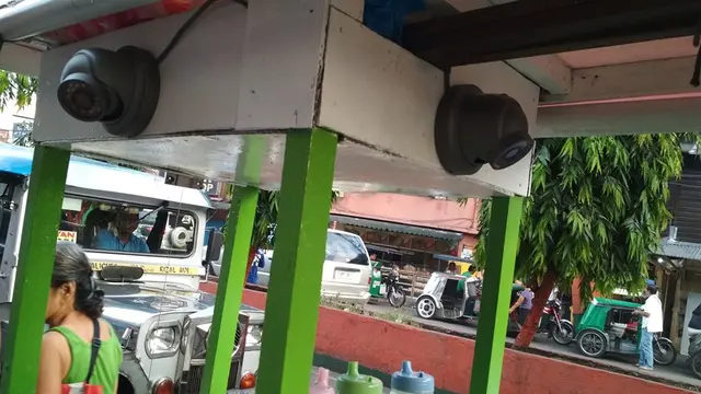 gerobak gorengan dipasang CCTV
