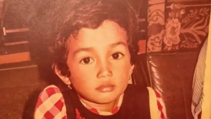 Ussy Sulistiawaty kecil (Instagram/ussypratama)