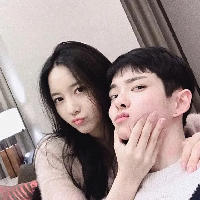 Jung Da Eun dan Han Seo Hee (Instagram Jung Da Eun / cvors)